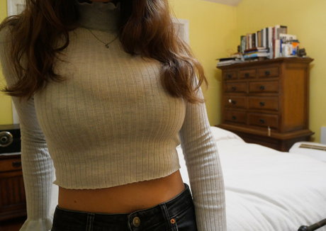 shanma erotic actress photo