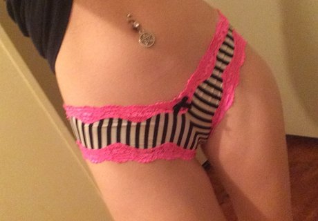 paisleypepper naked actress photos