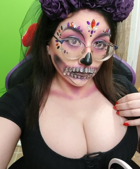 Pekeasmr model erotic galleries