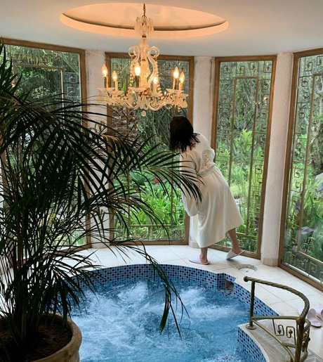 Tani Castaneda high quality star pics