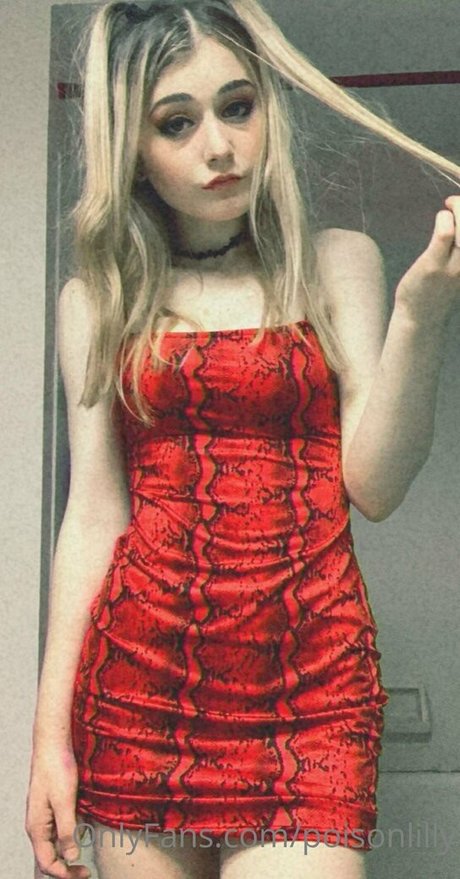 poisonlilly porn star pictures