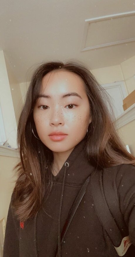 big areolas onlyfans free naked pic