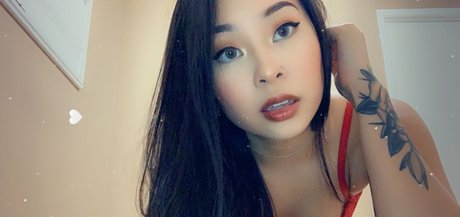 Olivia Ichika erotic actress galleries