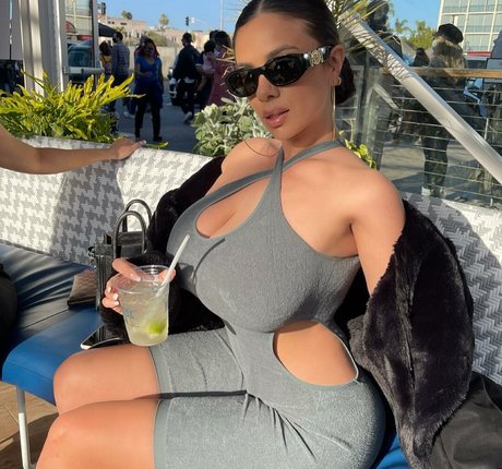 Jordan Taverner pornstar perfect images