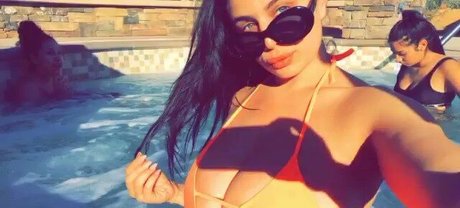 Jordan Taverner model nice pics