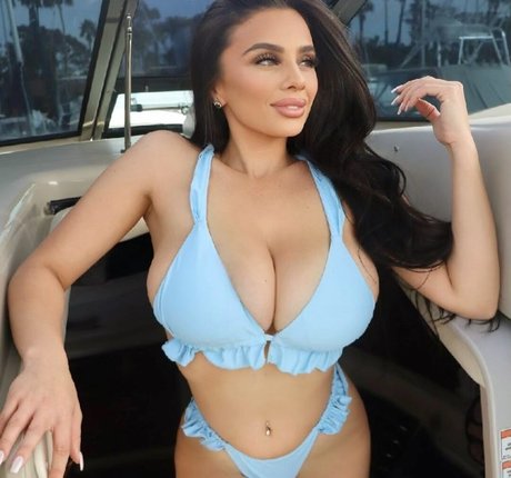 Jordan Taverner hot actress galleries