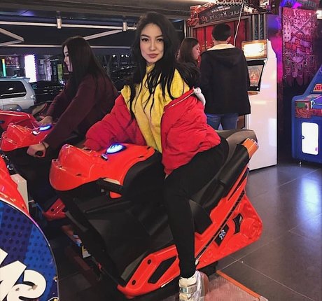 Asa Lochka pornstar free galleries