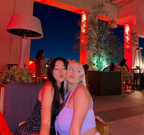 Holly Youpa free star galleries