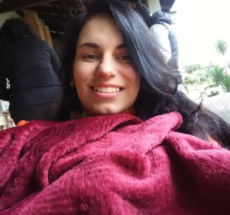 Ju Luz sexy model images