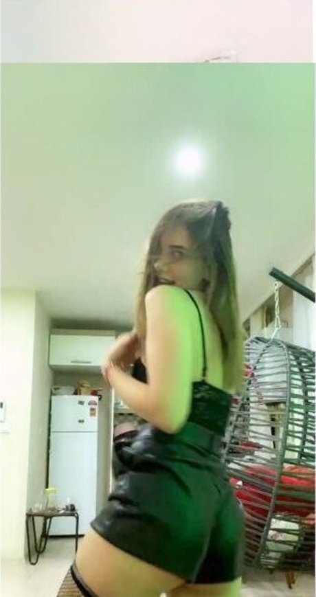 Tango Live pretty star photo