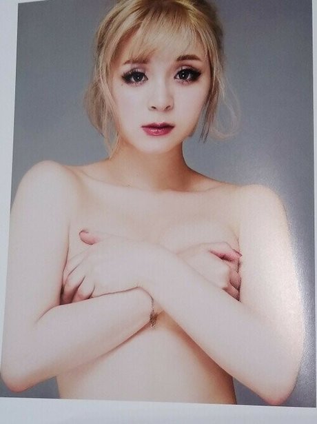 Mizuhashi Mai star erotic picture