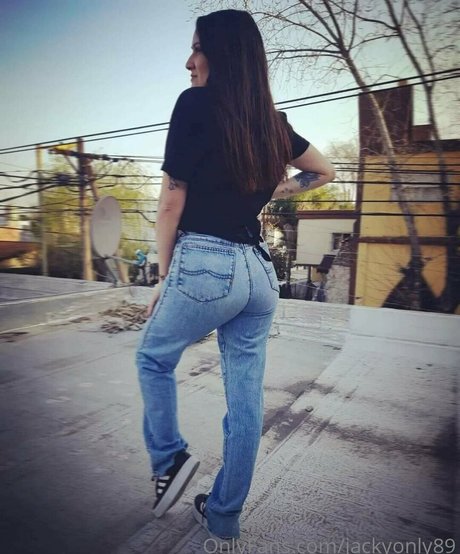 jackyonly89 model hd pictures