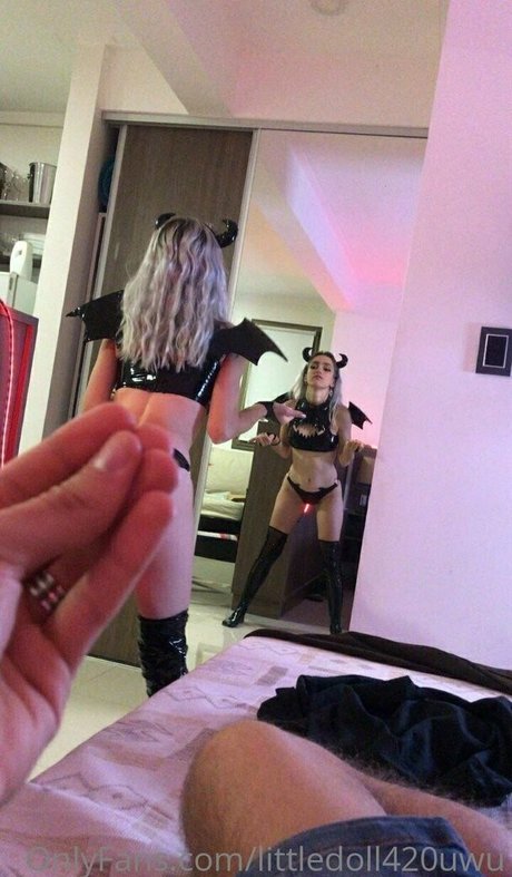 littledoll420uwu star pic