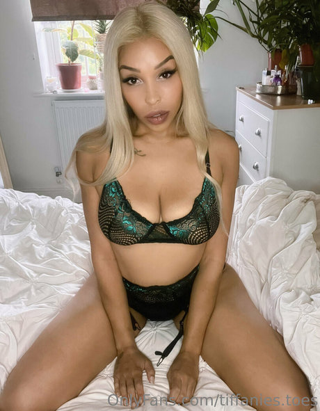 tiffanies toes star pornographic pics