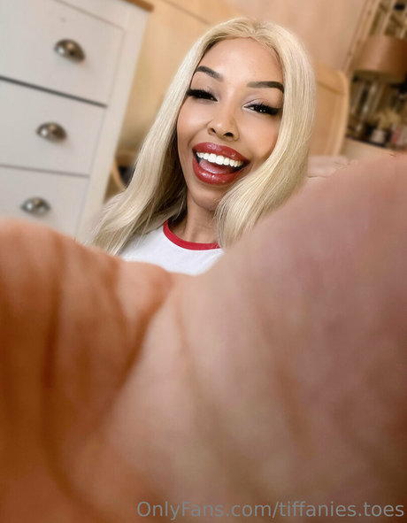 tiffanies toes high quality star pictures