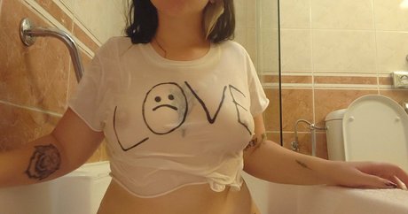 monikayum pornstar high quality pictures