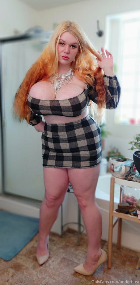 underbust model art picture