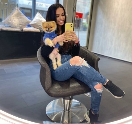 Maya Bulgarien nude actress picture