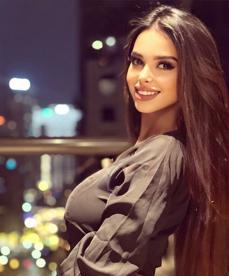 Maya Bulgarien pornstar hd photos