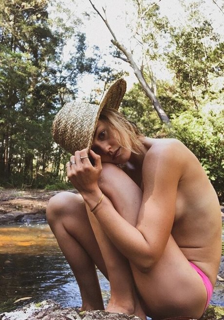 Isabelle Cornish high quality actress galleries