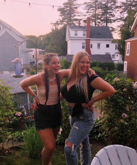 Peytn beautiful model galleries