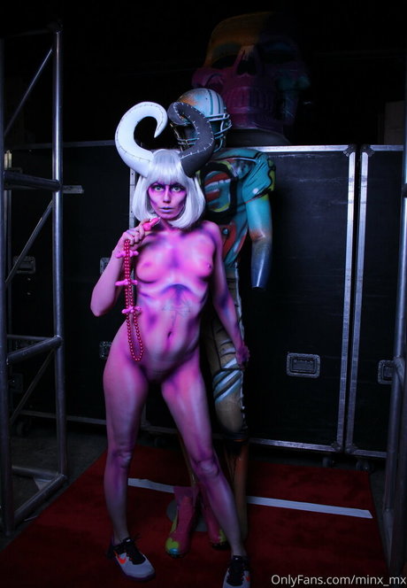 minx mx porn model gallery