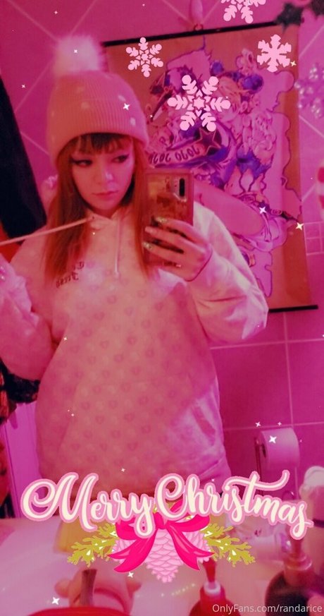 randarice nice model image