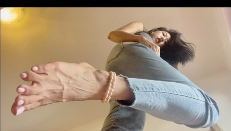 aimeechuasmr model pic