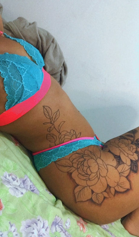 Melcampbell pornstar erotic image