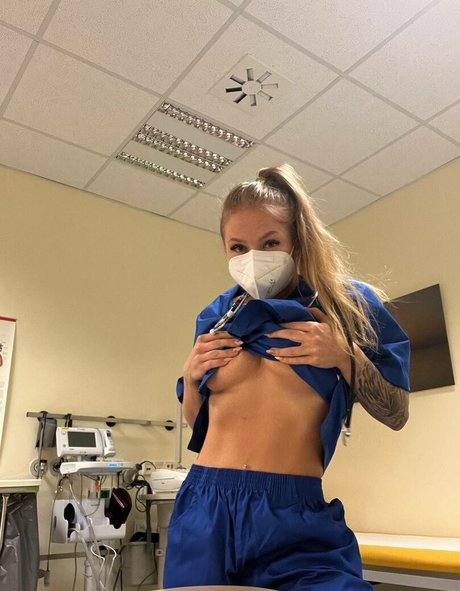 petite bbc onlyfans porn pic