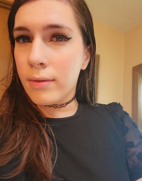 Chloe Madison model free photos