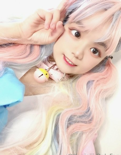 kuqiqiii model sexy archive