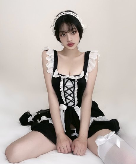 xyaku xxx pornstar pictures