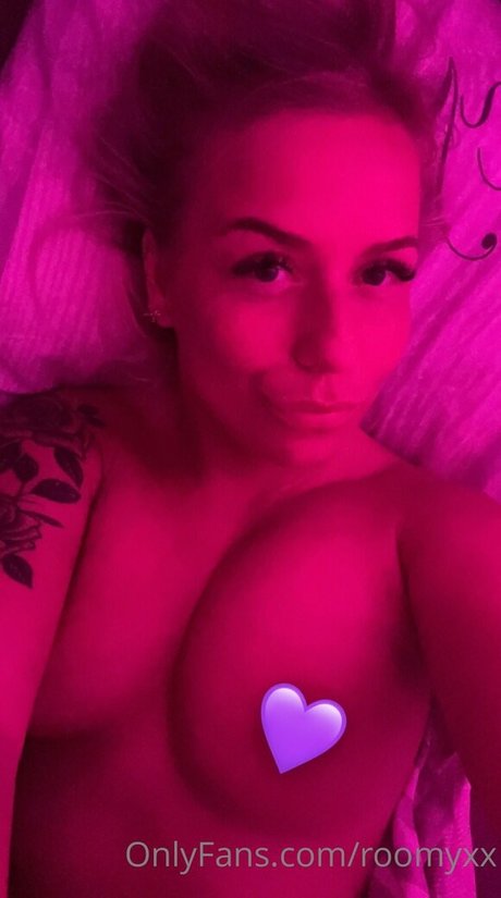 roomyxx porn actress picture