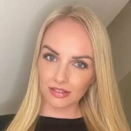 charlottewoodx hot actress archive