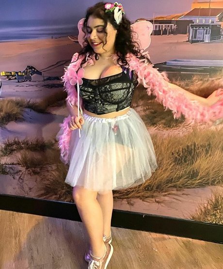 sabrinacadete98 sexy star images