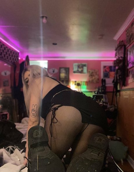 leatherhoe666 pretty actress archive