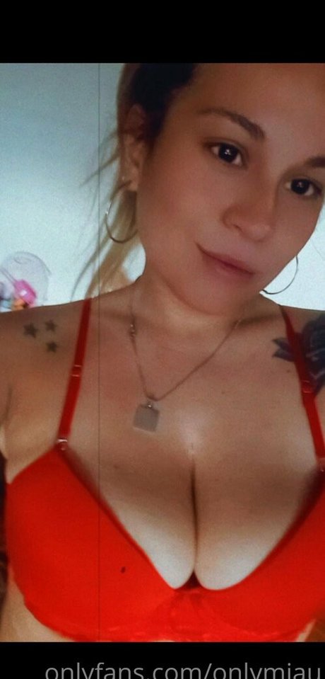 onlymiaux pornstar free pictures