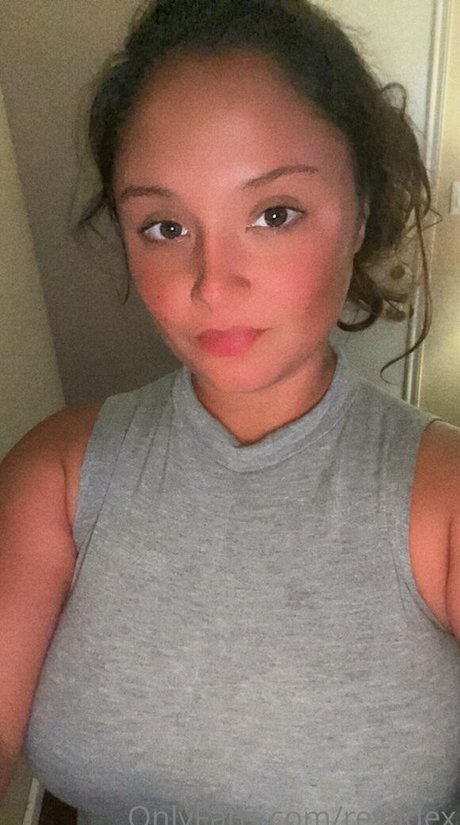 reyadex model adult galleries