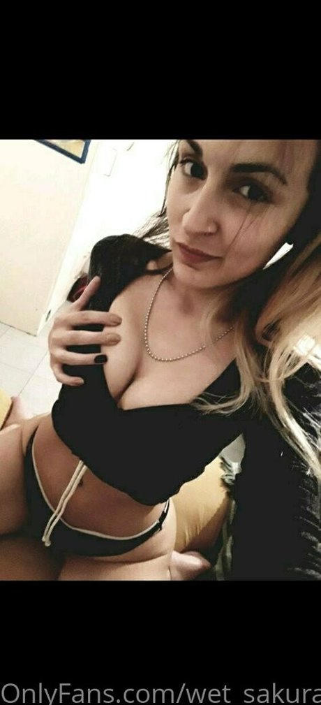 wet sakura star erotic images