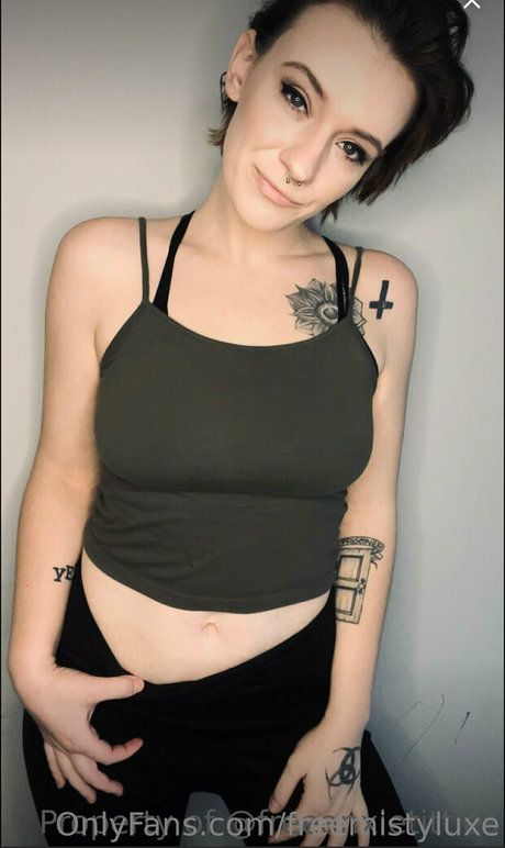 freemistyluxe nudes actress photo