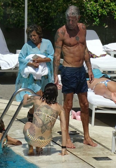 Asia Argento top star photo