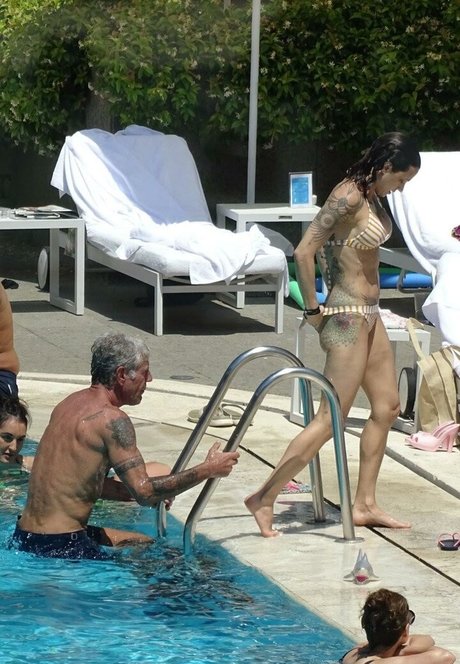 Asia Argento pornstar nudes pic