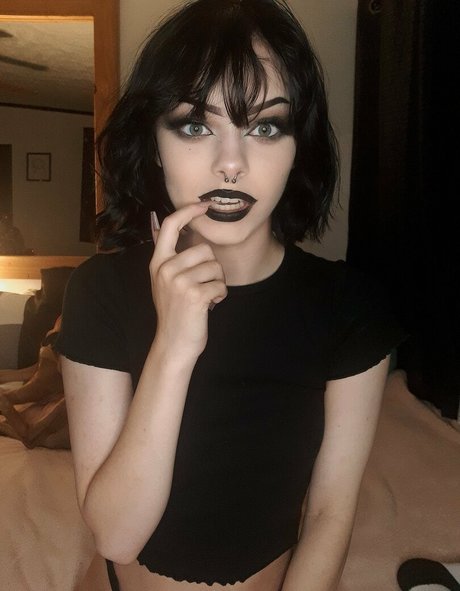 shayophelia model free img