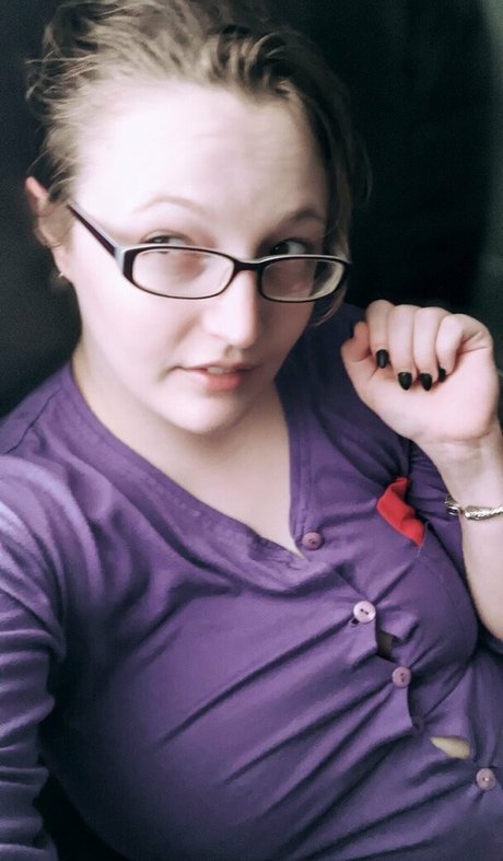 gurokitty model nude gallery