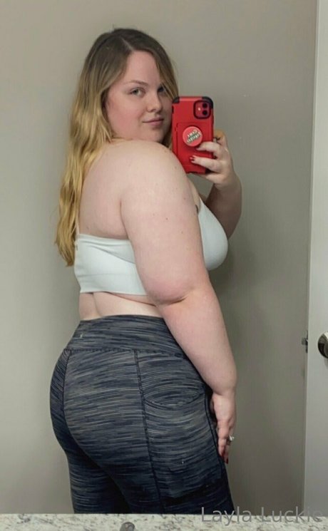 laylaluckie24 free pornstar gallery