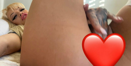 freedaisydeville naked pornstar galleries