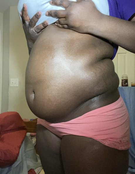 izzy back again xxx actress image