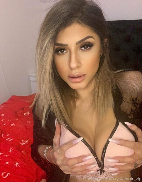 crystalnoir vip model nudes pic
