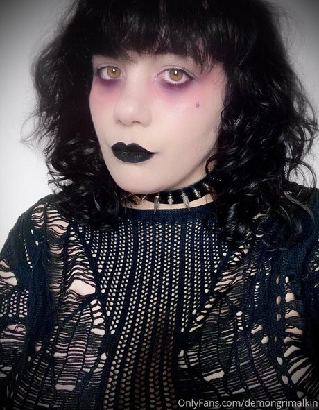 Demongrimalkin hot actress photo